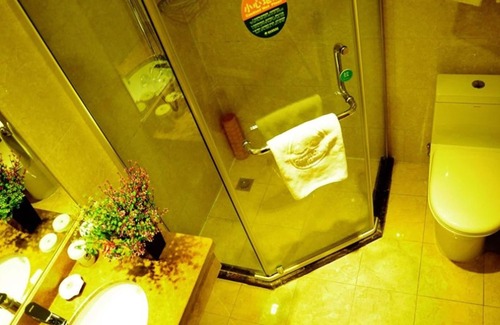 Dingyuan County Hotel | GreenTree Inn Chuzhou Dingyuan County People's Square General Hospital Business Hotel