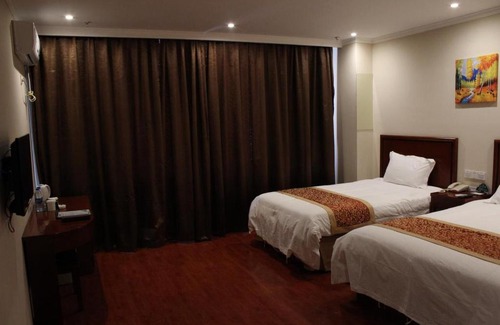 Lanshan District Hotel | GreenTree Inn Linyi Lanshan Area Bancheng Town Xincheng First Road Express Hotel