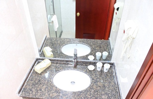 Pudong Hotel | GreenTree Inn ShangHai ZhouPu Town XiuPu Road Business Hotel