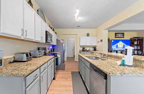 Windwood Bay Cabaña | Greenview Bliss by Shine Villas #031