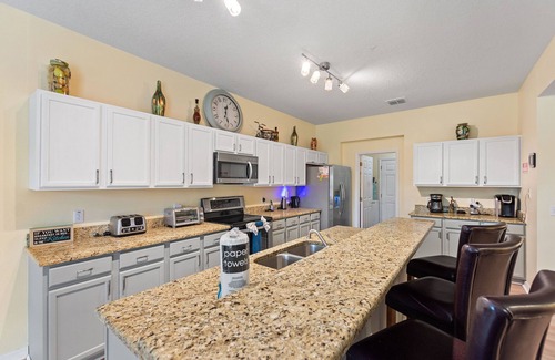 Windwood Bay Cabaña | Greenview Bliss by Shine Villas #031