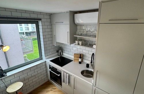 Greenwich West Apartamento | GREENWICH LUX STUDIO LONDON. 1-3months+. Central, From GBP288- GBP1620per mth