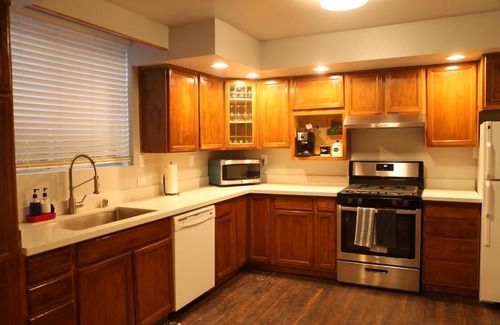 Greenwood Casa | Greenwood’s Tranquility (Lower Unit)