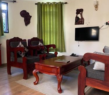 Entebbe Hotel | Greenyard Beach Hotel