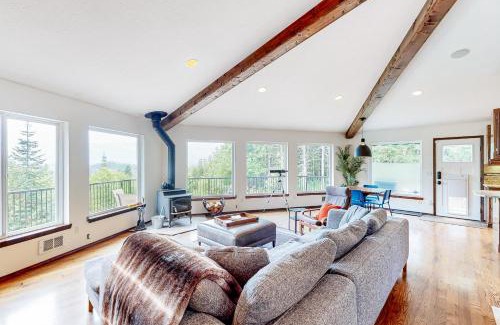 Port Angeles Casa | Greer's Outlook