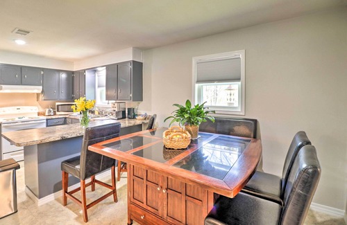 Higden Casa | Greers Ferry Home w/ Yard, < 1 Mi to Marina!