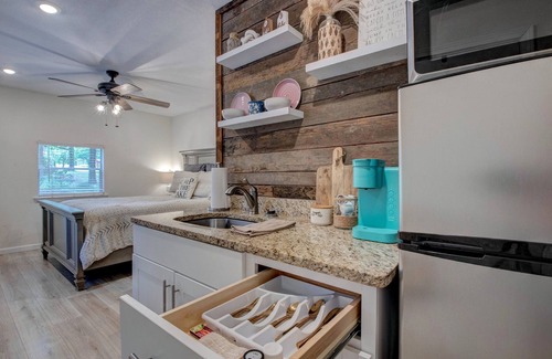 Higden Cabina | Greers Ferry Lakefront Getaway - easy lake access