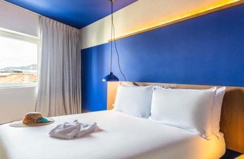 Le Rouet Hotel | greet hotel Marseille Parc Chanot Velodrome