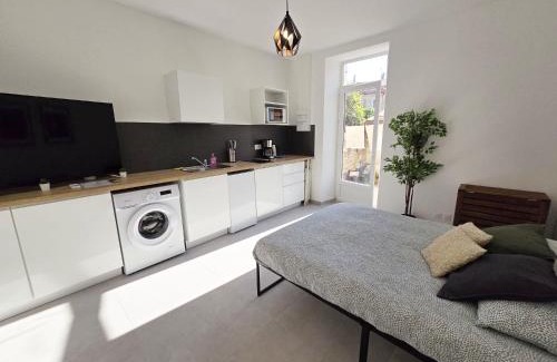 Toulon Apartamento | GregBnb - Studio 23m2 - Climatisé -10min Gare - 6