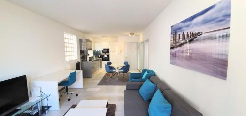 Eaux-Vives Vollandes Apartamento | Grenade