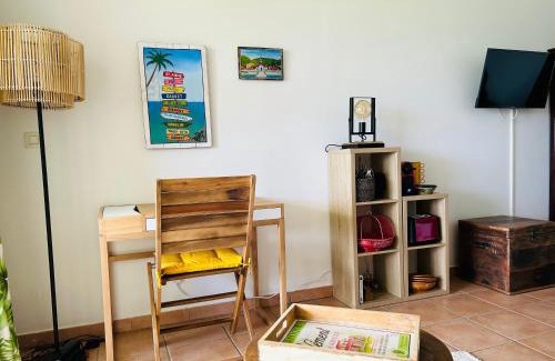Gros Raisins Apartamento | Grenade Studio les pieds dans l'eau et vue mer Caraïbes dans une magnifique résidence de vacances