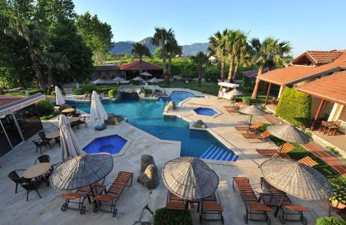 Dalyan Cabina | Grenadine Lodge