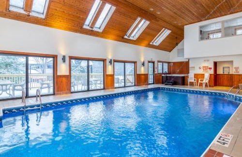 Stowe Area Hotel | Grey Fox Inn