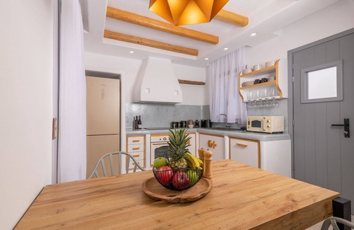 Glinado Casa | Grey Villa - Naxian Sunset Villas complex