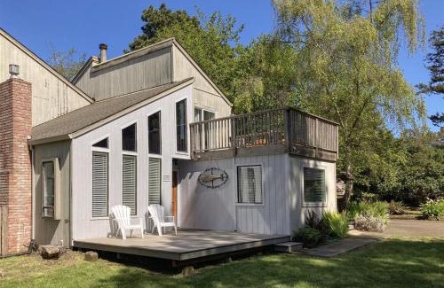 Fort Bragg Casa | Grey Whale