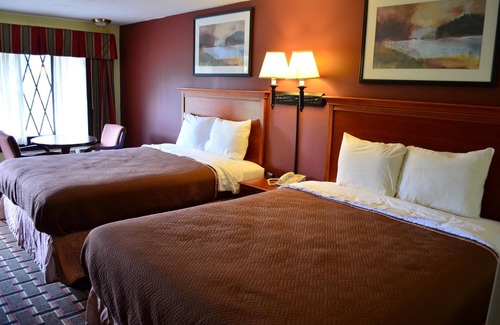 Hillsboro Hotel | Greystone Motel