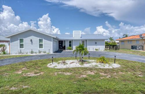 Punta Gorda Villa | GRH14115 - Charlotte Harbor Area - 3 Bed 2 Baths Villa