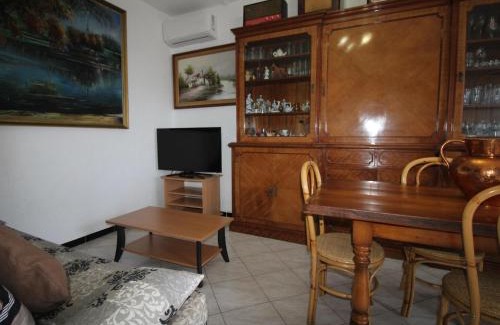 Llanca Apartamento | GRIFEU 6 - Apartamento situado muy cerca de la playa de Cap Ras, para 6 personas - ES-228-195