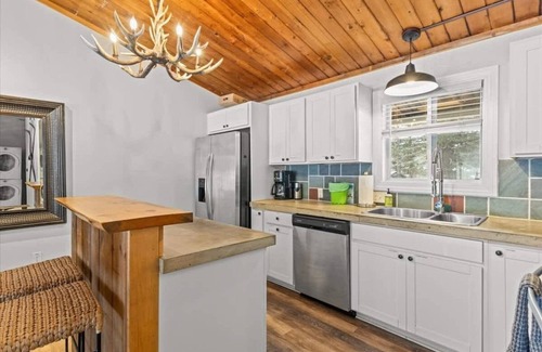 Stowe Area Apartamento | Griffin Chalet 1 ~ mile to Stowe