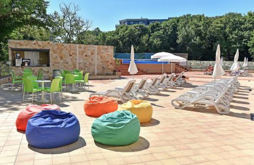 Golden Sands Hotel | GRIFID Hotel Foresta - All Inclusive & Free GRIFID Beach - Adults Only