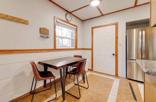 Tahoe Vista Cabina | Grill & Beach Access: Cabin in Tahoe Vista!