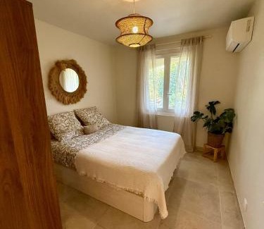 Grimaud Apartamento | Grimaud 2 chambres Jacuzzi terrasse