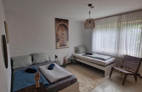 Niederzwehren Apartamento | Grimm Apartment 2
