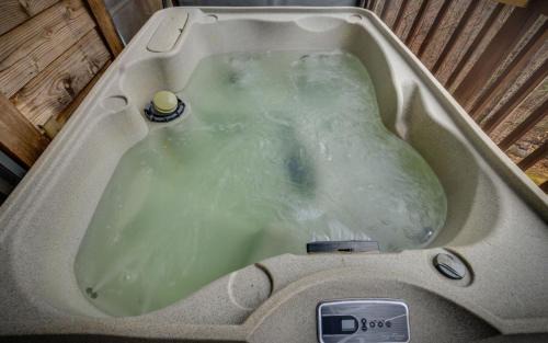 Gatlinburg - Pigeon Forge Villa | Grin N Bear It