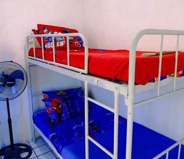 Klojen Cama Y Desayuno | Griya Backpacker Pak yon
