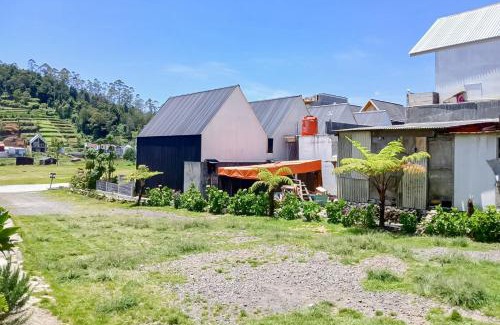Dieng Hotel | Griya Cabin 2 Dieng Syariah RedPartner