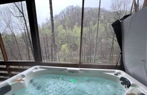 Sylva Casa | Grizzly Ridge Retreat