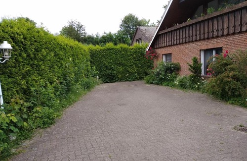 Bad Bramstedt Apartamento | Große 3-Zimmer Wohnung in Bad Bramstedt mit Platz für 5 Personen
