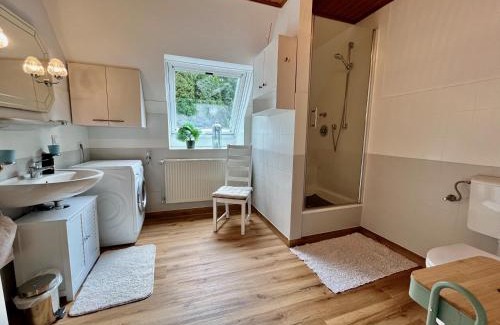 Berge Apartamento | Große Ferienwohnung "Idyll" mit Sauna in Alleinlage