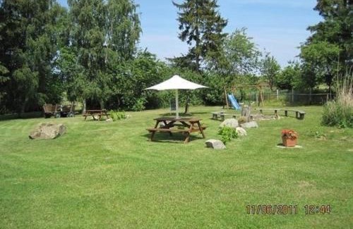 Katschow Apartamento | Große Ferienwohnung in Dargen mit Grill