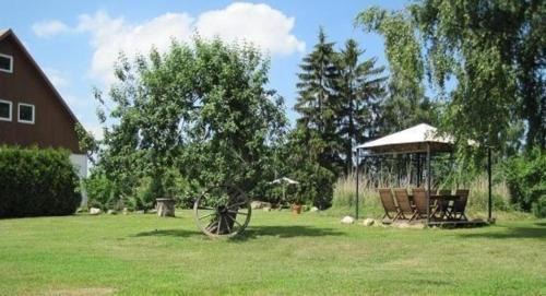 Katschow Apartamento | Große Ferienwohnung in Dargen mit Grill