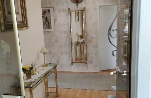 Olsberg Apartamento | Große Ferienwohnung in ruhiger Lage mit Bergpanorama