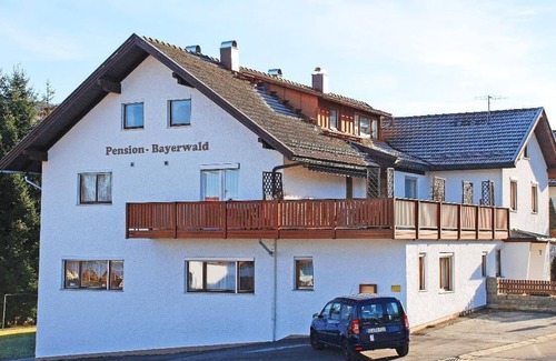 Frauenau Apartamento | Gran apartamento acogedor con balcón en una ubicación central