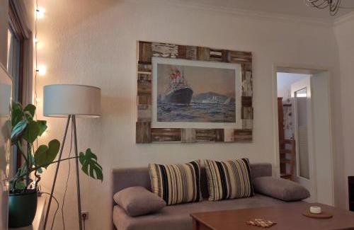 Neumuhlen-Dietrichsdorf Apartamento | Große Kutscherwohnung