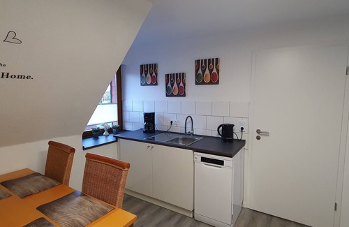 Papenburg Apartamento | Große neu Renovierte Ferienwohnung für Max. 5 Personen in Zentrumnähe