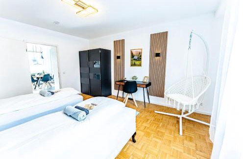 Haan Apartamento | Große Terassen-Wohnung mit Grill, Playstation 5, Billardtisch und Massagesessel