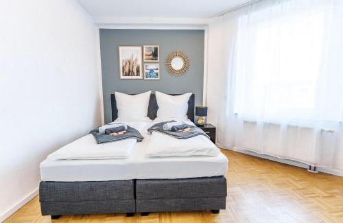 Haan Apartamento | Große Terassen-Wohnung mit Grill, Playstation 5, Billardtisch und Massagesessel