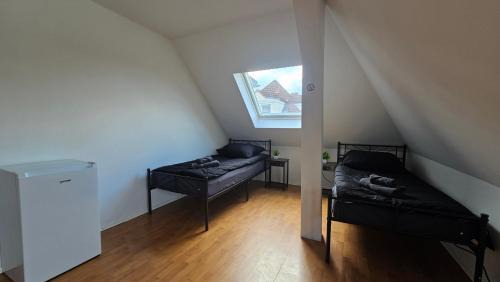 Loehne Apartamento | Große vollausgestattete 5-Zimmer Wohnung mit Parkplatz Nähe der Autobahnen A2 und A30