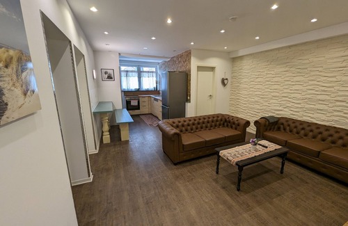 Marienfelde Apartamento | Große Wohnung mit 5 Schlafräumen