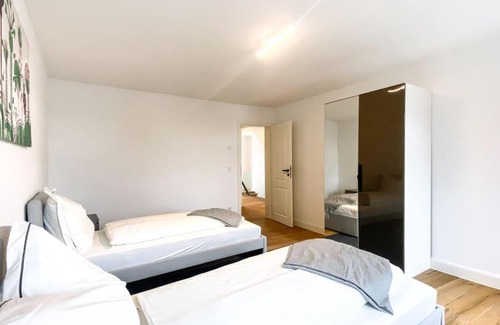 Linnich Casa | Großes Ferienhaus mit Garten