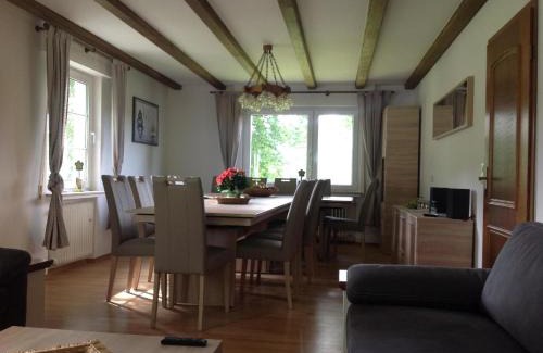 Monschau Casa | Großes, modernes Ferienhaus mit Terrasse