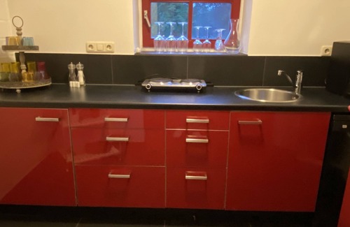 Rastede Apartamento | Großzügige Ebenerdige Ferienwohnung, Ruhig Gelegen