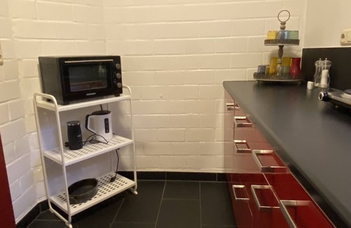 Rastede Apartamento | Großzügige Ebenerdige Ferienwohnung, Ruhig Gelegen