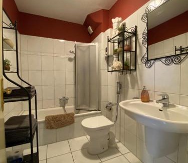 Burgaltendorf Apartamento | großzügige Monteurwohnung