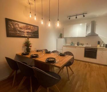 Schoenefeld Apartamento | Großzügiges Designer Apartment