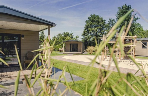 Zuna Casa | Groepsaccommodatie - 6x bungalette 5p met veranda